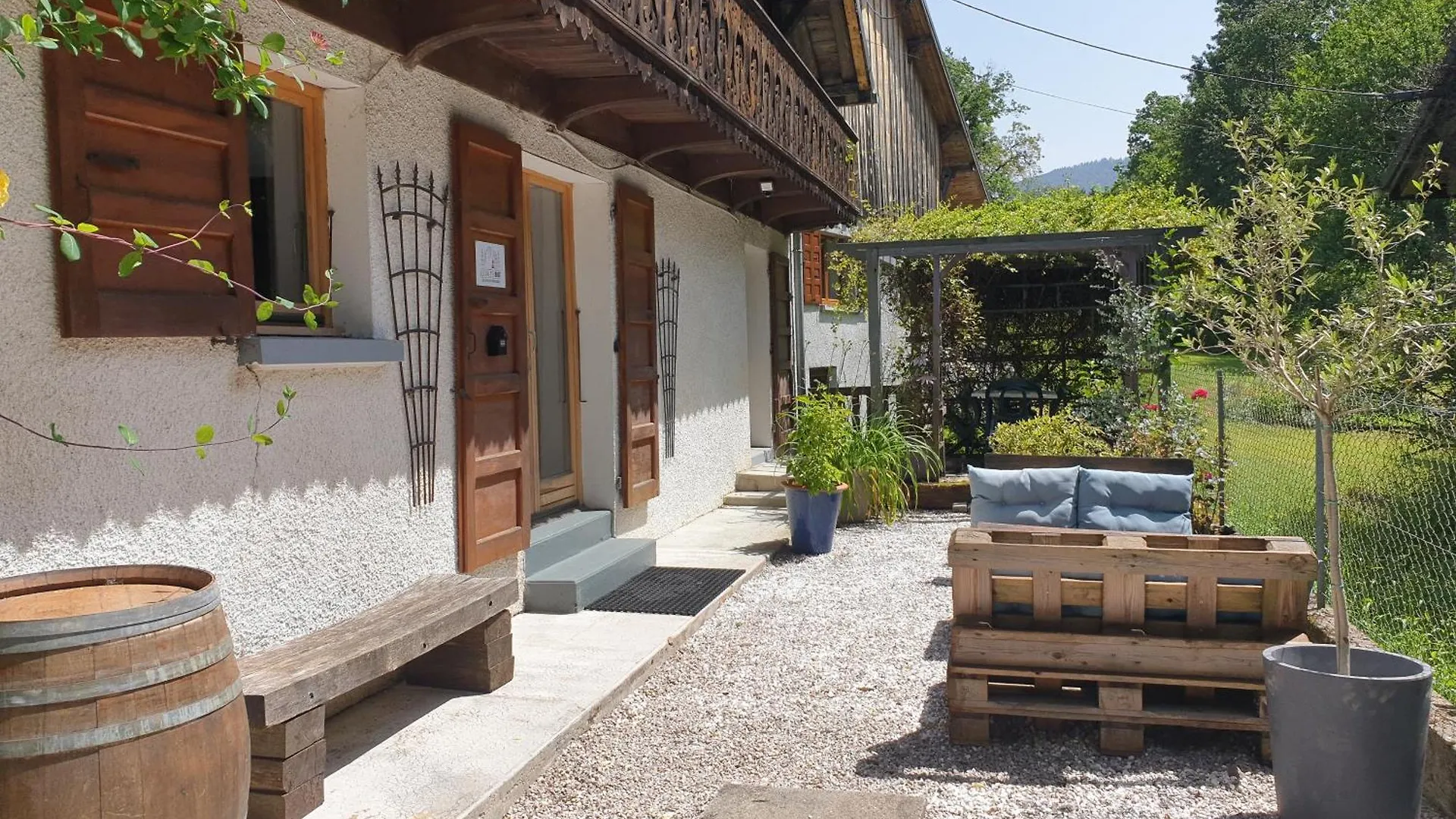 Le Chalet Du Biot Le Biot Franciaország